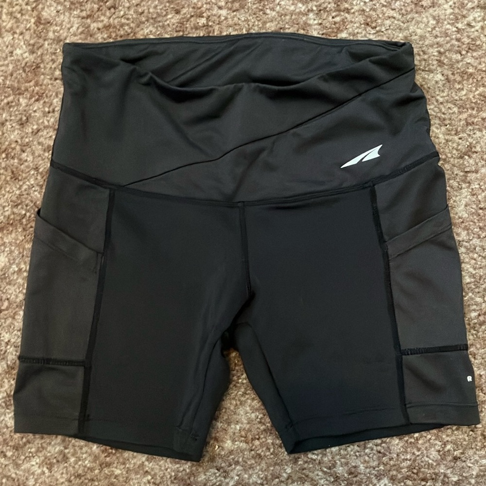 Altra spandex running shorts - 4 pockets